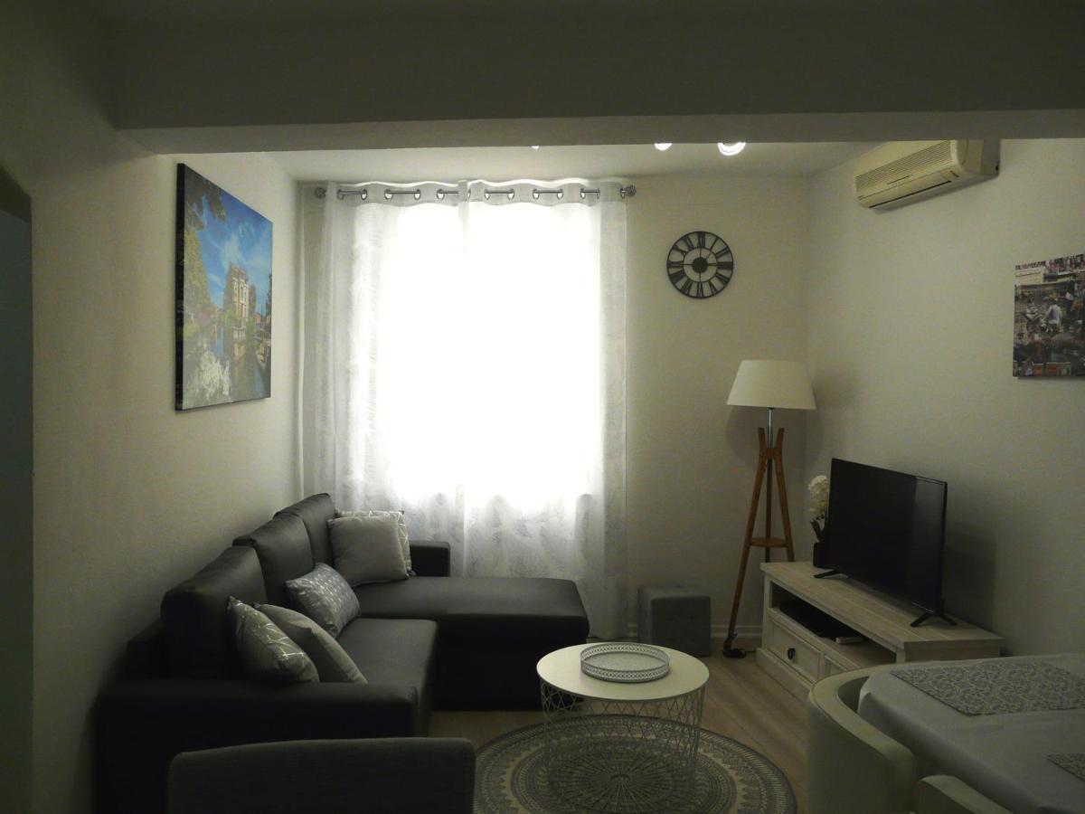 Flots De L Isle Apartment ลีล-ซูร์-ลา-ซอร์ก ภายนอก รูปภาพ
